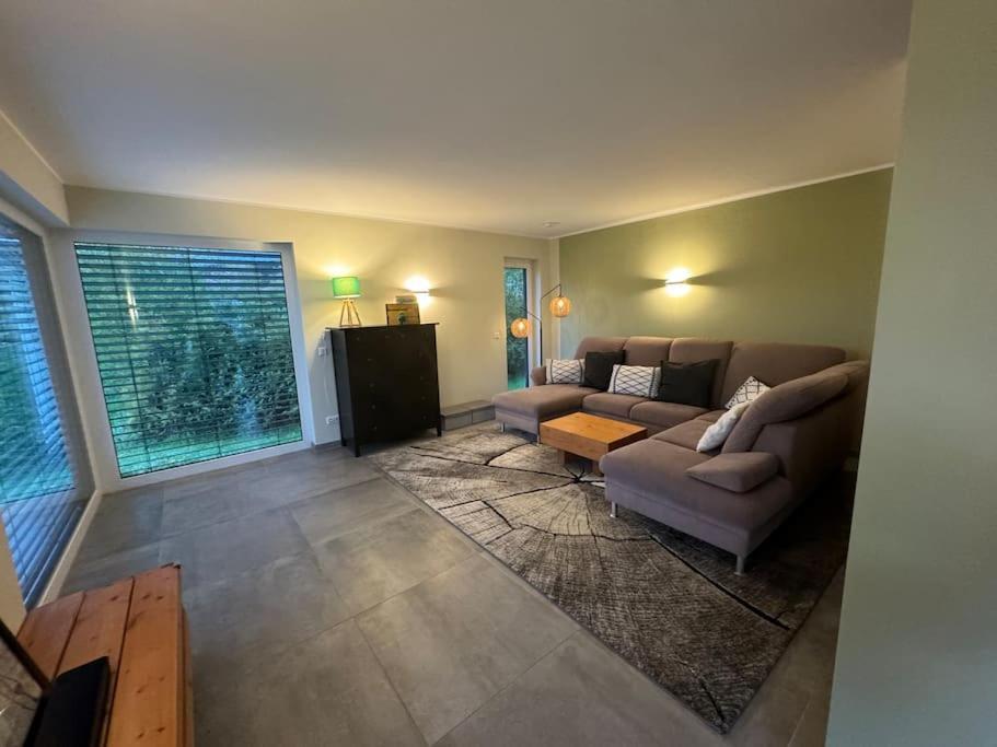 Modernes Ferienhaus In Uedersdorf Kültér fotó